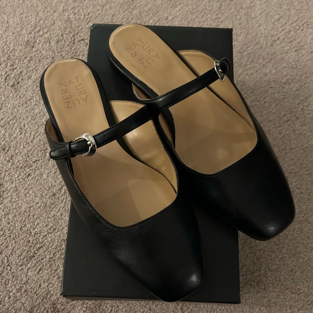 NWT New Naturalizer Black Mary Jane Mule 8.5 WIDE